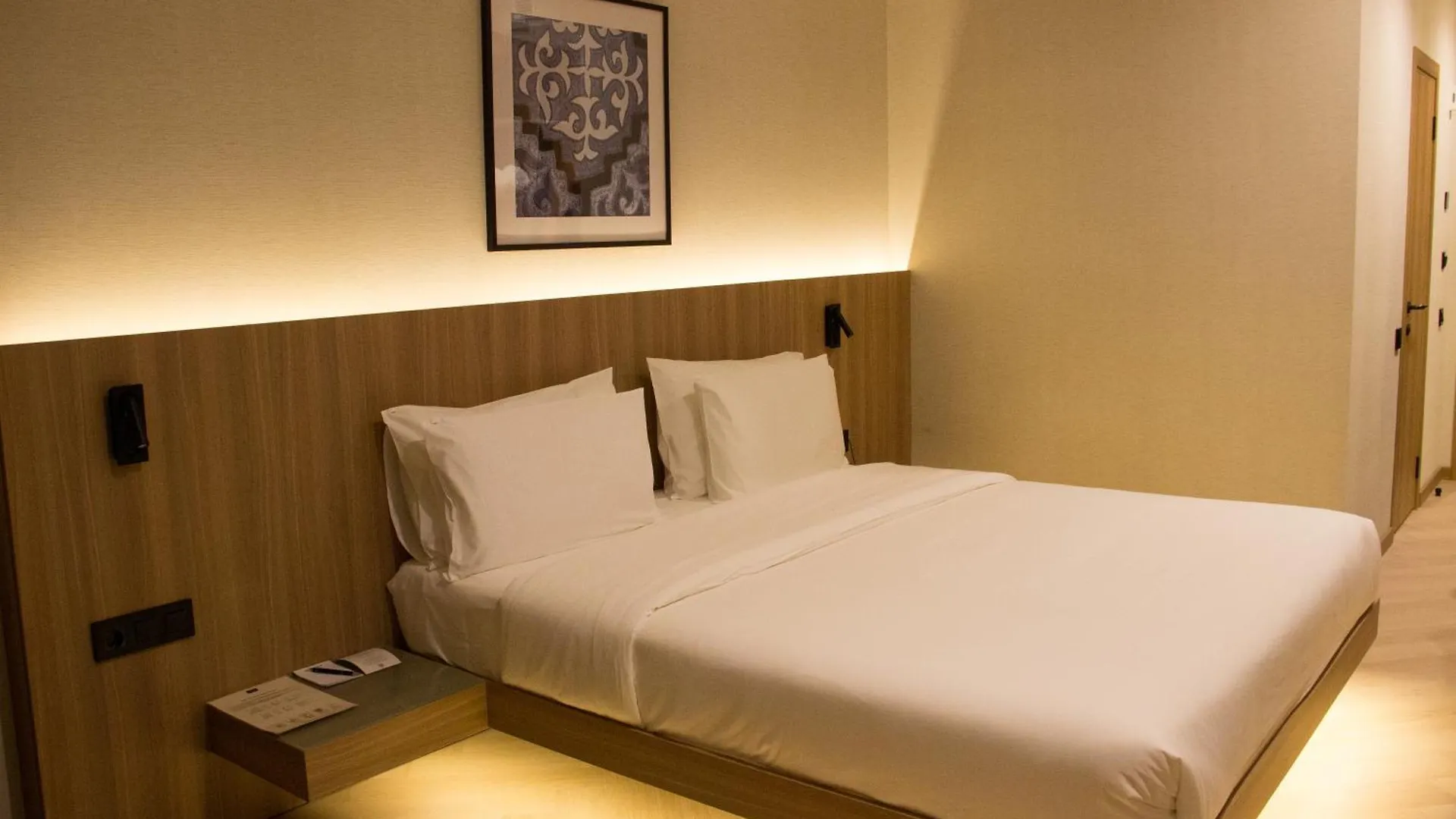 Resident Hotel Abay Almaty